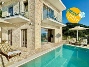 Beach Villa Smile with private pool by DadoVillas